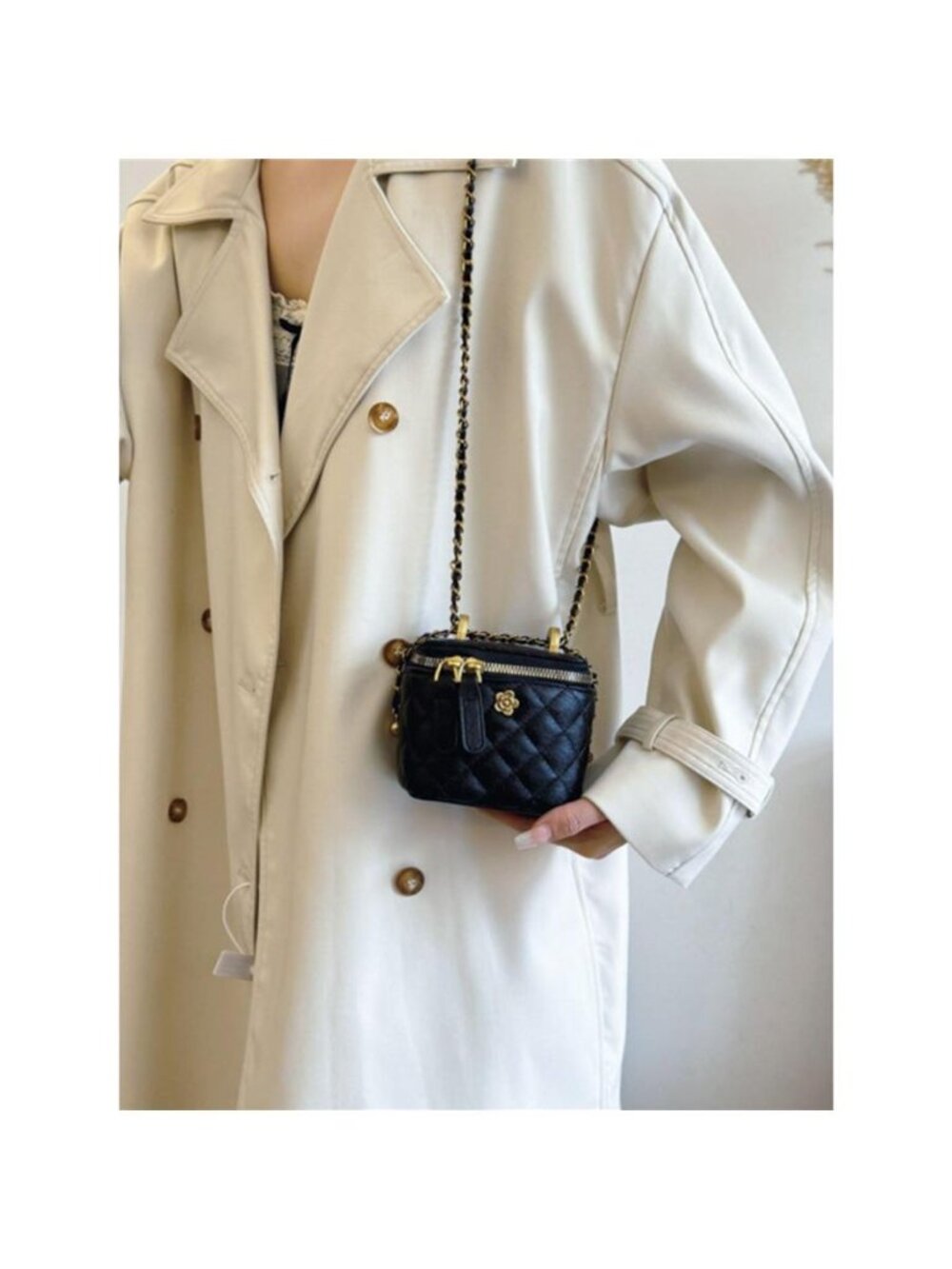 Quilted Chain Strap Crossbody Bag